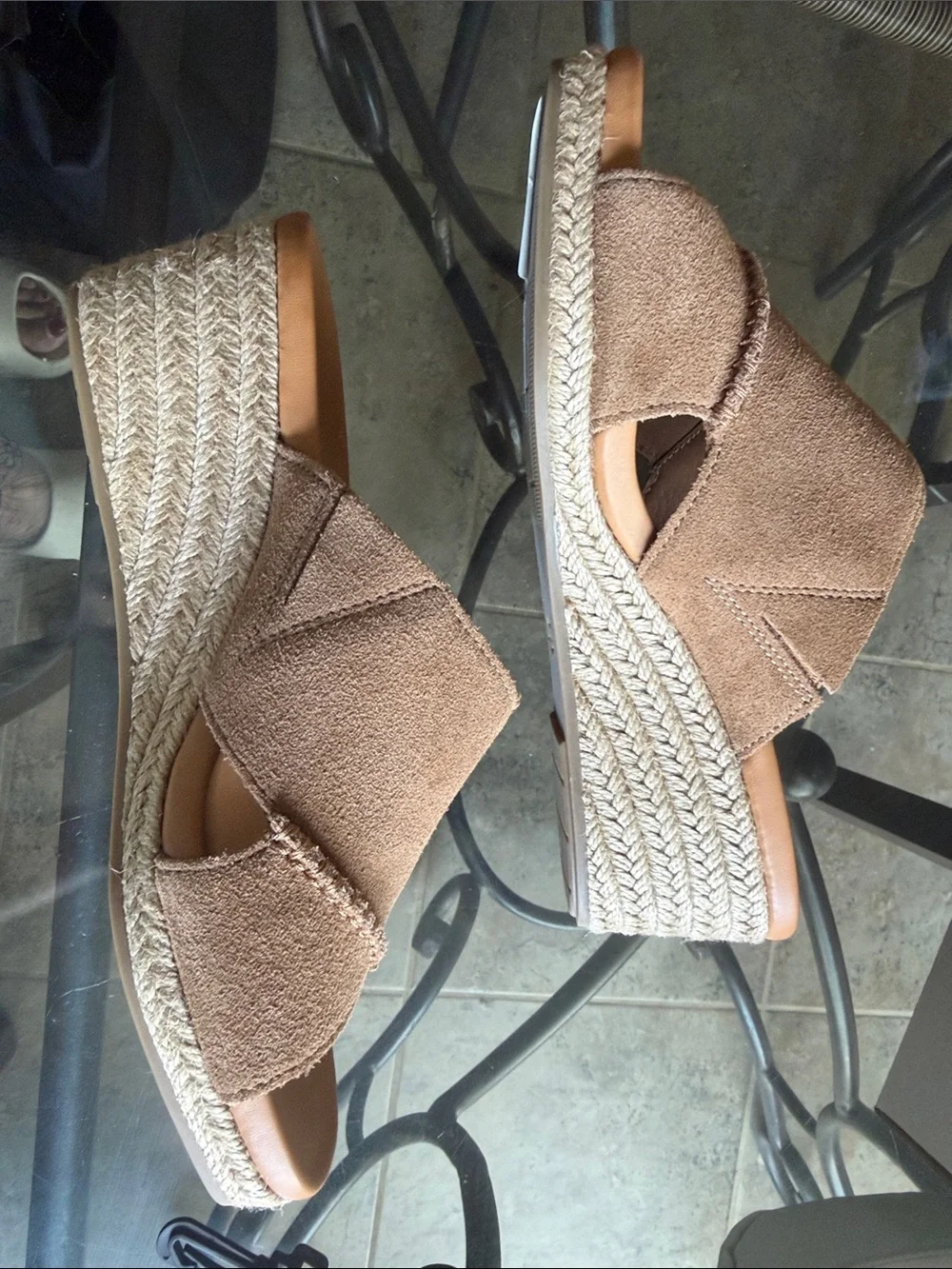 UGG Women's Tan Suede Cross-Band Espadrille Slide